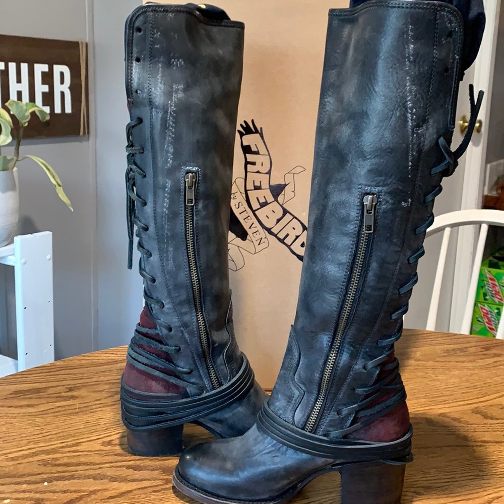 Freebird Coal  black boots worn one time excellent condition!!